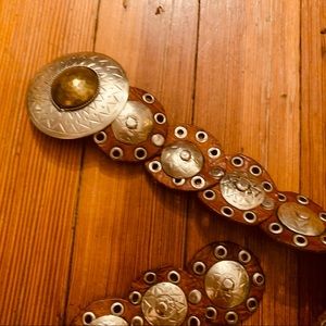 Vintage silver and leather medallion hook eye belt S